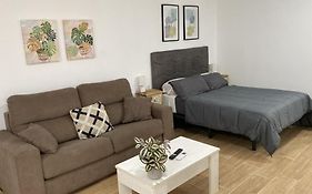 Rockside Residences Suites La Linea N3